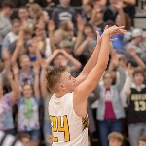 Meet your Posher, Wyatt